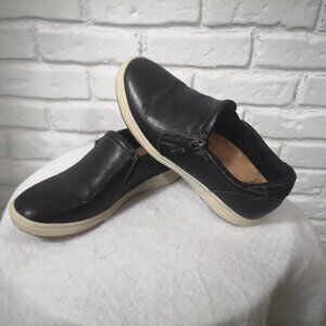 Earth Origins Ladies Size 6.5 Black with Side Zippers Cushioned Insole Loafers